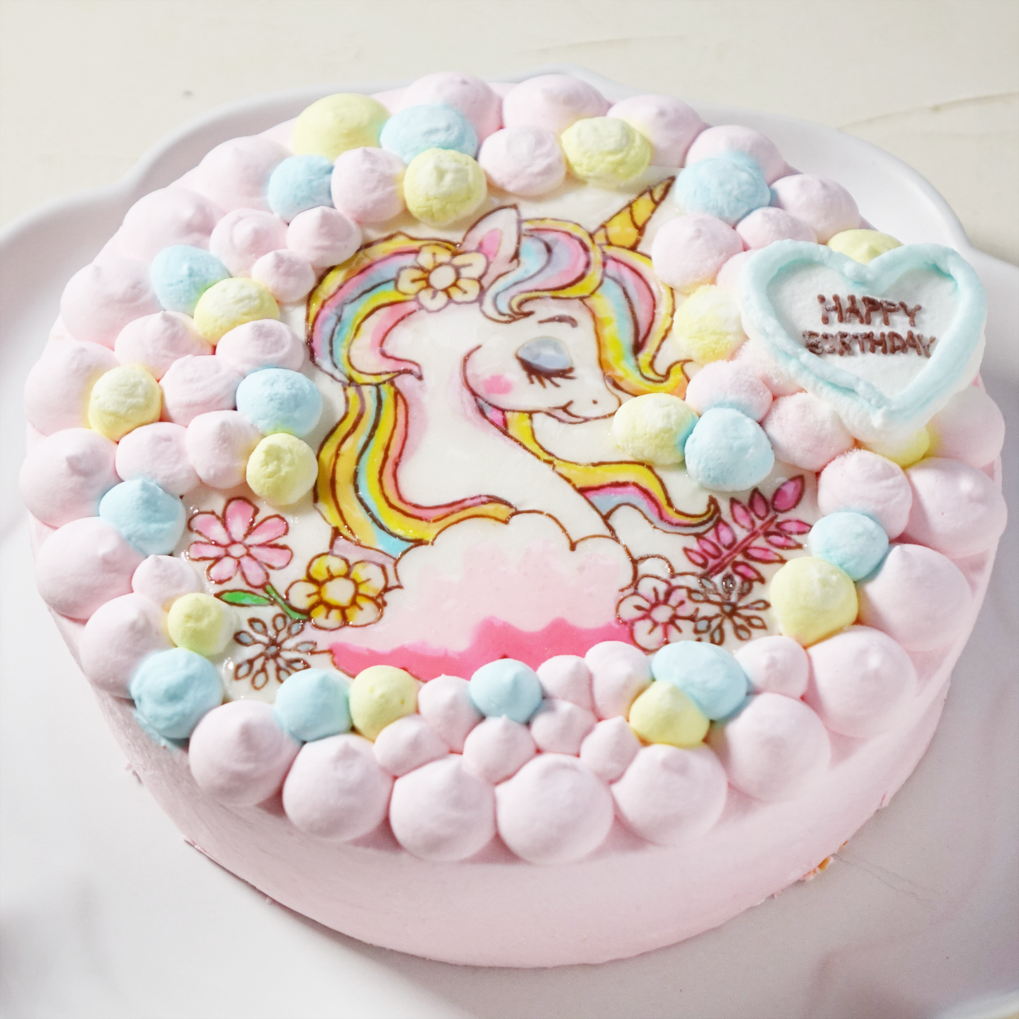カラーが選べるイラストケーキ