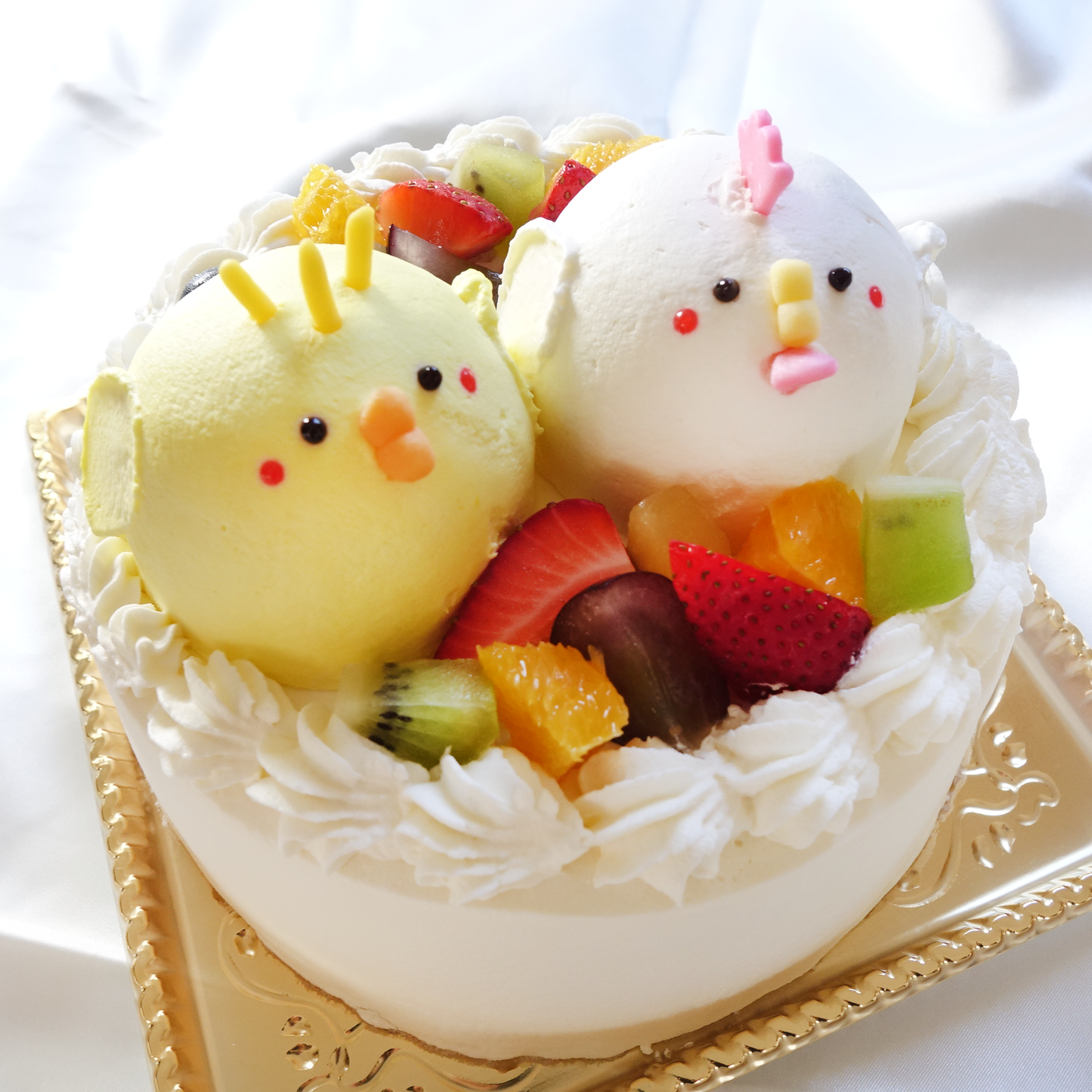 【なかよしどうぶつケーキ】ひよことにわとりの親子ケーキ